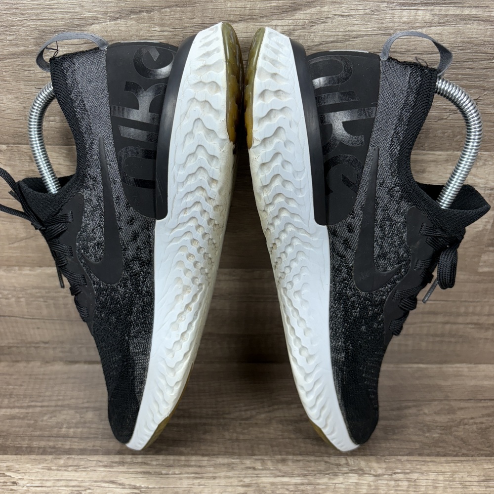 Nike Epic React Flyknit Black Gray Mens US Size 10 AQ0067-001 Running Shoes - Picture 5 of 9